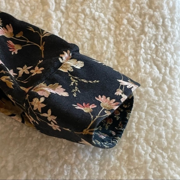 CHAPS Button Down Top, Size 0X - Picture 6 of 10